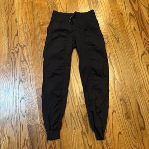 Lululemon Women’s XS Black Joggers Lightweight Athletic Pants Drawstring